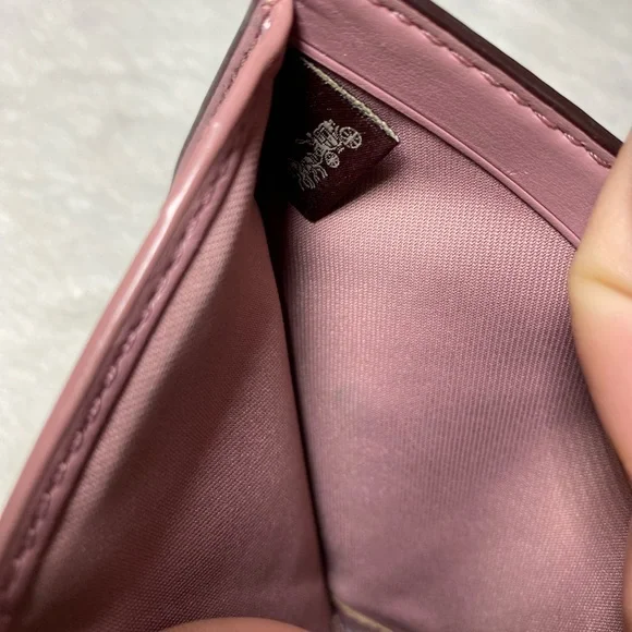 Hand Painted Peacock Pink Leather Coach Wallet - Picture 9 of 16